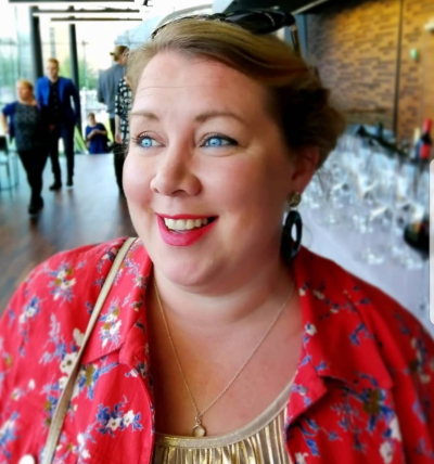 Sommelier Anna Sukava